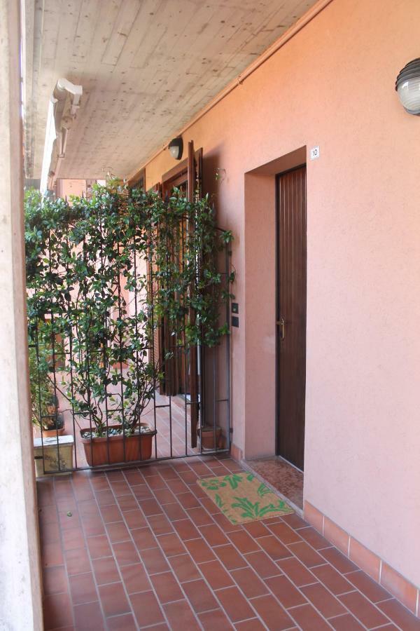 Indesenzano Apartment Desenzano del Garda Exterior photo
