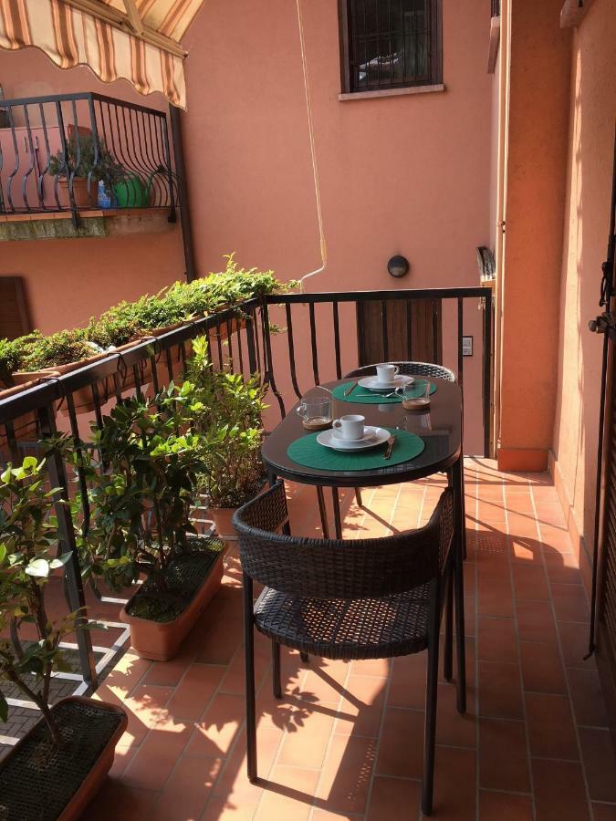 Indesenzano Apartment Desenzano del Garda Exterior photo