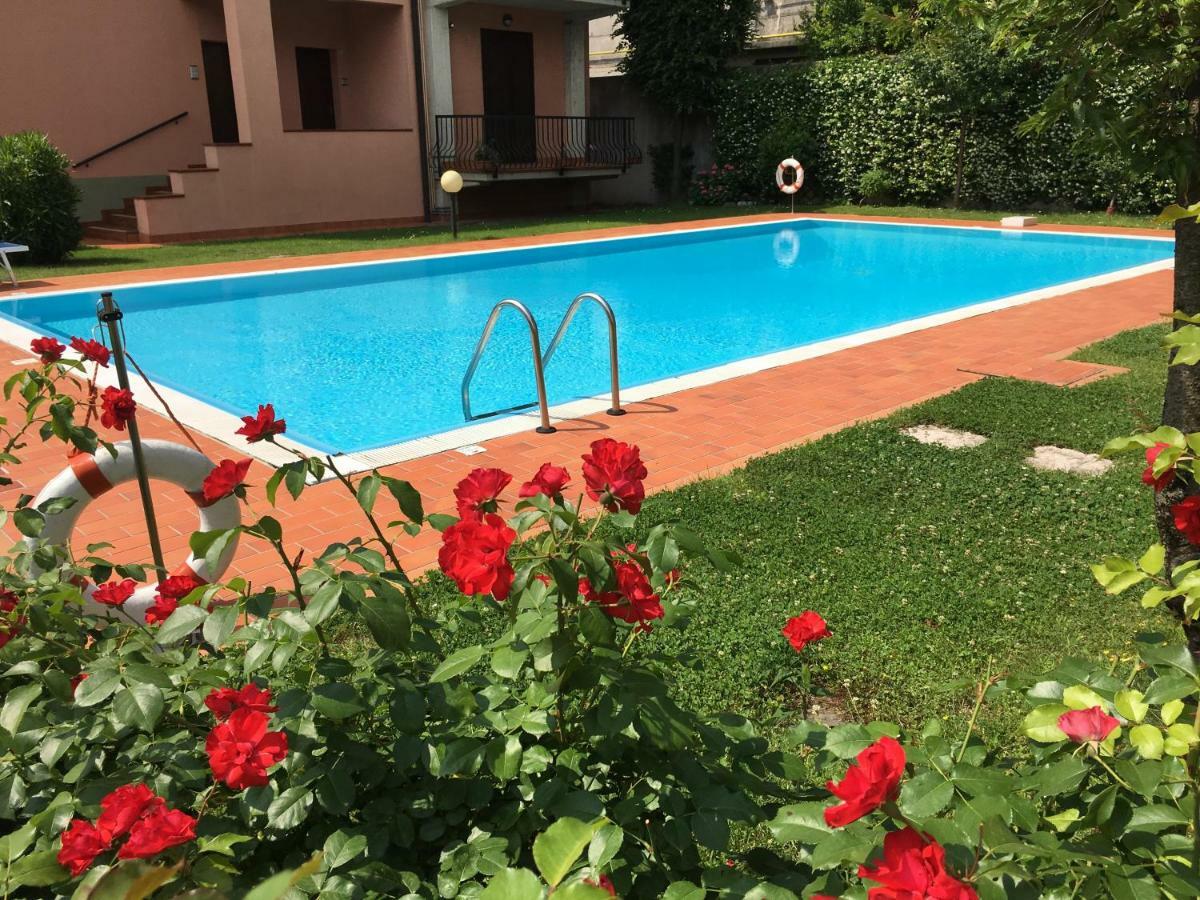 Indesenzano Apartment Desenzano del Garda Exterior photo
