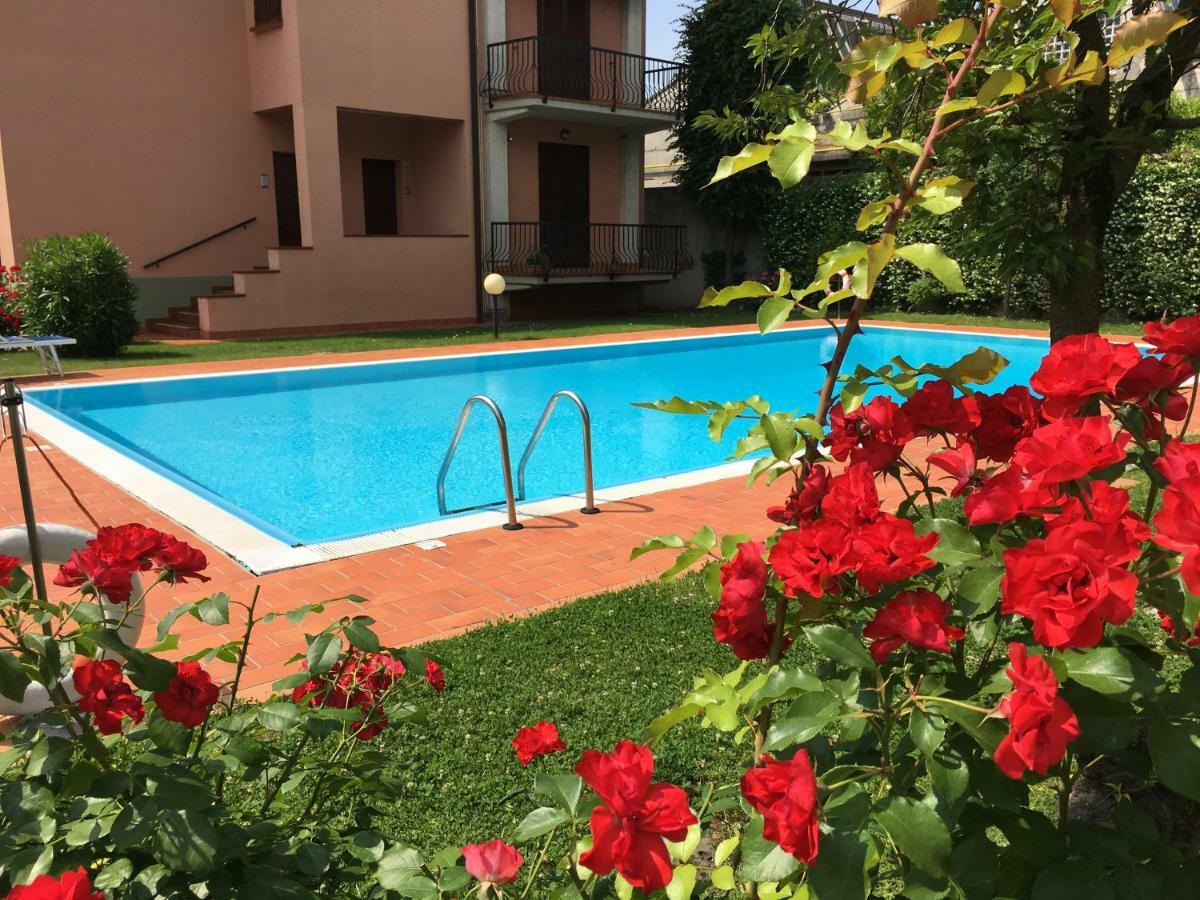 Indesenzano Apartment Desenzano del Garda Exterior photo